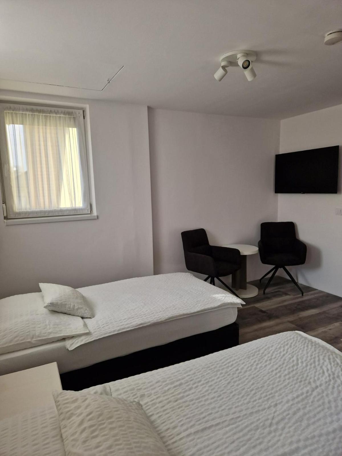 Nefelejcs Vendeghaz Guest house *